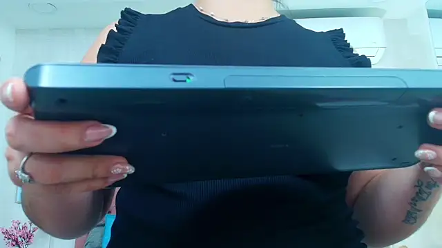 ThyaraJhons online show from 02/14/26, 12:02