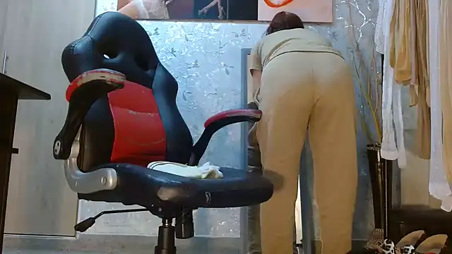 Samantabrown  online show from 02/24/26, 11:19