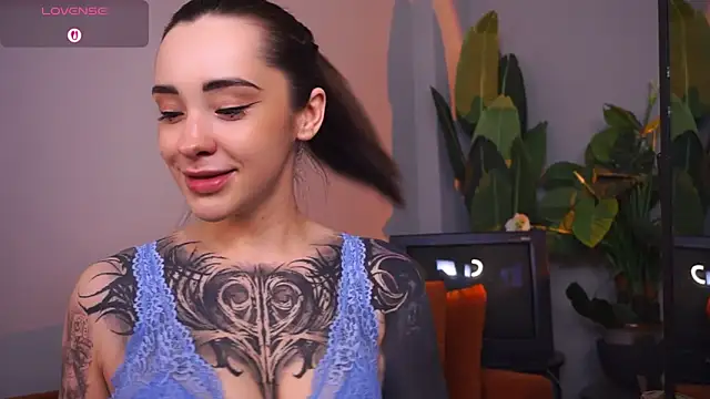 EvaCanton online show from 03/22/26, 02:04