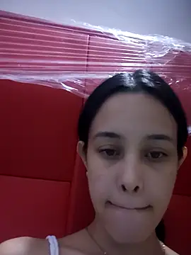 The-quee22 online show from 03/19/25, 11:03