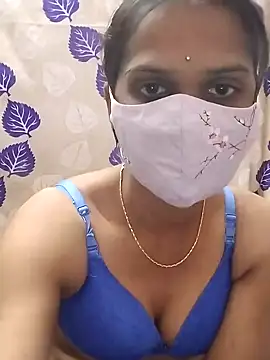 Snapshot of Triveni-Lovely chatting on 12/09/24, 08:00 Triveni-Lovely online show from 12/09/24, 08:00