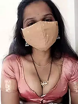 Snapshot of Triveni-Lovely chatting on 12/16/24, 08:20 Triveni-Lovely online show from 12/16/24, 08:20