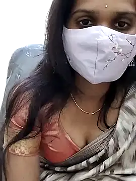 Snapshot of Triveni-Lovely chatting on 12/25/24, 09:02 Triveni-Lovely online show from 12/25/24, 09:02