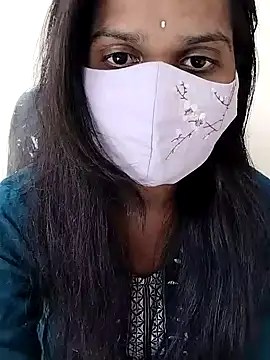 Snapshot of Triveni-Lovely chatting on 01/06/25, 08:57 Triveni-Lovely online show from 01/06/25, 08:57