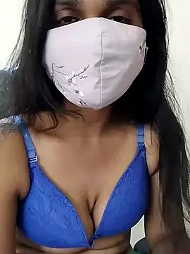 Snapshot of Triveni-Lovely chatting on 01/22/25, 11:23 Triveni-Lovely online show from 01/22/25, 11:23