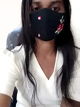 Snapshot of Triveni-Lovely chatting on 02/02/25, 10:13 Triveni-Lovely online show from 02/02/25, 10:13