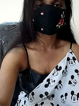 Snapshot of Triveni-Lovely chatting on 02/06/25, 08:07 Triveni-Lovely online show from 02/06/25, 08:07