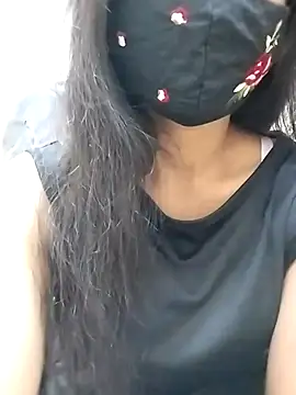 Snapshot of Triveni-Lovely chatting on 02/17/25, 09:56 Triveni-Lovely online show from 02/17/25, 09:56