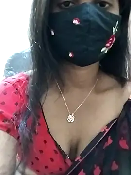 Snapshot of Triveni-Lovely chatting on 02/18/25, 07:10 Triveni-Lovely online show from 02/18/25, 07:10