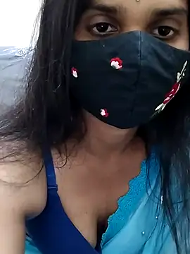 Snapshot of Triveni-Lovely chatting on 02/20/25, 08:50 Triveni-Lovely online show from 02/20/25, 08:50