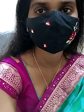 Snapshot of Triveni-Lovely chatting on 02/28/25, 08:31 Triveni-Lovely online show from 02/28/25, 08:31