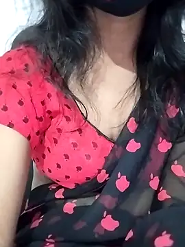 Snapshot of Triveni-Lovely chatting on 11/09/25, 04:49 Triveni-Lovely online show from 11/09/25, 04:49