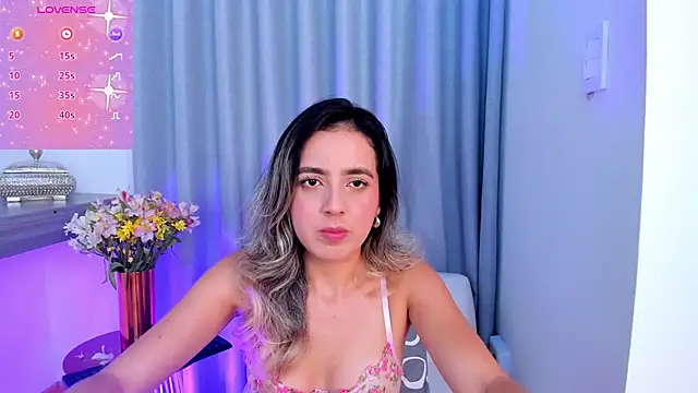 Lucyortiz  online show from 02/03/25, 06:49