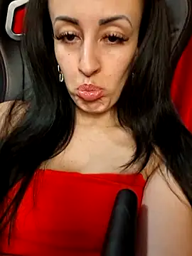 loryyy sexyyy online show from 04/19/26, 06:21