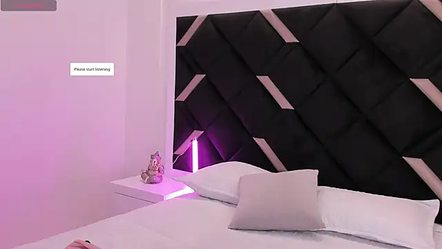 IsabellaGrey19 online show from 11/01/25, 07:38