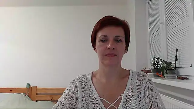 LoraLoraMay online show from 10/20/25, 04:51