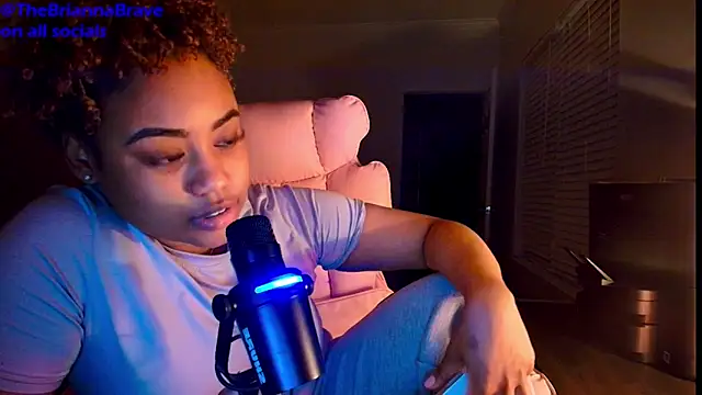 BriannaBrave online show from 04/18/26, 04:16