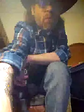 Snapshot of Geaux_Again chatting on 01/10/25, 03:29 Geaux Again online show from 01/10/25, 03:29