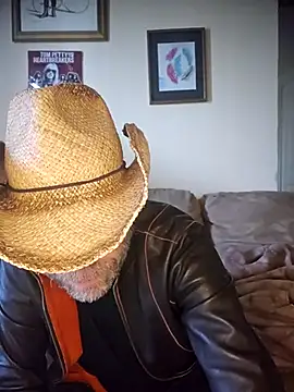 Snapshot of Geaux_Again chatting on 03/18/25, 08:48 Geaux Again online show from 03/18/25, 08:48