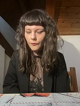 OniricFemme online show from 03/05/25, 07:17