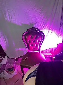 OniricFemme online show from 09/29/25, 10:25