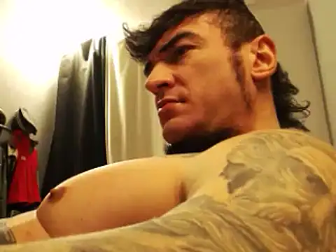 Snapshot of ballardbret chatting on 12/26/24, 04:10 ballardbret online show from 12/26/24, 04:10