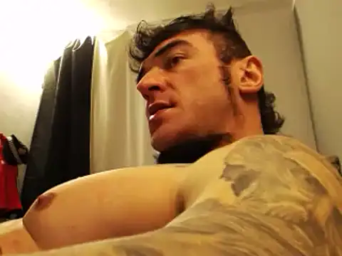 Snapshot of ballardbret chatting on 01/11/25, 07:17 ballardbret online show from 01/11/25, 07:17