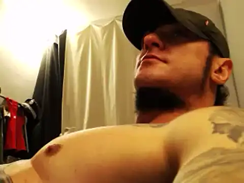 Snapshot of ballardbret chatting on 01/22/25, 06:31 ballardbret online show from 01/22/25, 06:31