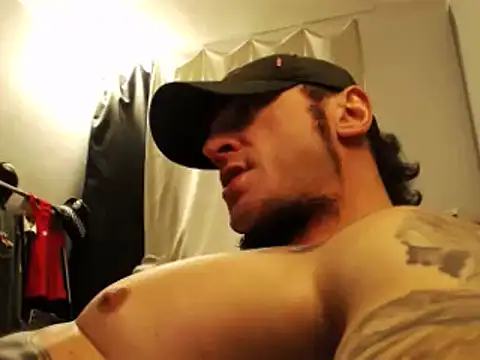 Snapshot of ballardbret chatting on 01/26/25, 07:32 ballardbret online show from 01/26/25, 07:32