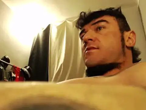 Snapshot of ballardbret chatting on 03/16/25, 04:09 ballardbret online show from 03/16/25, 04:09