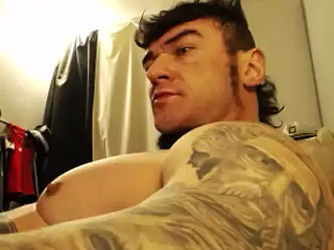 Snapshot of ballardbret chatting on 03/17/25, 04:08 ballardbret online show from 03/17/25, 04:08