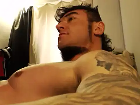 Snapshot of ballardbret chatting on 03/17/25, 07:24 ballardbret online show from 03/17/25, 07:24