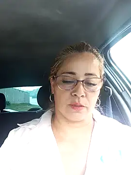 Snapshot of natally_ross21 chatting on 12/05/24, 09:50 natally ross21 online show from 12/05/24, 09:50