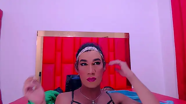 Snapshot of shara_bigcum chatting on 09/12/25, 08:42 shara bigcum online show from 09/12/25, 08:42