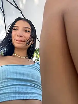 Snapshot of loly-yandere chatting on 01/23/25, 08:24 loly-yandere online show from 01/23/25, 08:24