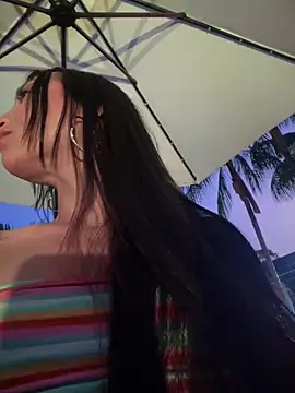 Snapshot of loly-yandere chatting on 02/26/25, 11:26 loly-yandere online show from 02/26/25, 11:26