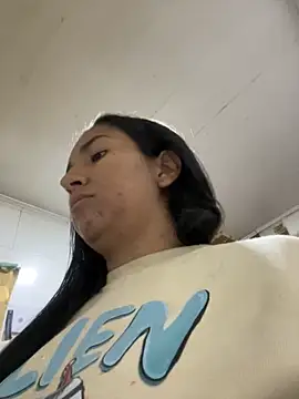 luna asss online show from 11/21/25, 07:23