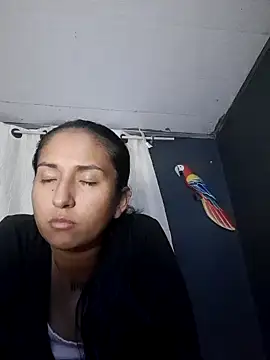 Snapshot of luna_asss chatting on 04/25/26, 04:26 luna asss online show from 04/25/26, 04:26