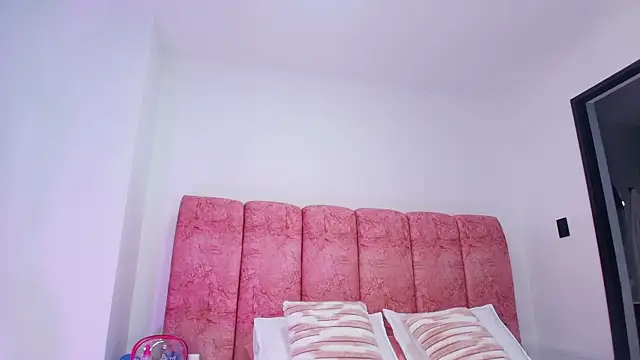 kendal rossi online show from 11/26/25, 12:06