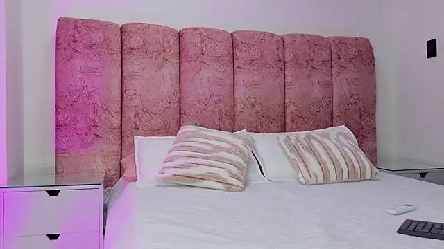 kendal rossi online show from 01/11/26, 11:59