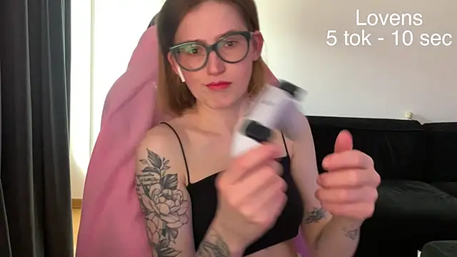 Sexy Sweets online show from 06/29/26, 10:37