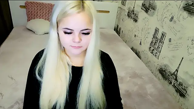 Snapshot of lovely-eyes chatting on 11/01/25, 04:20 lovely-eyes online show from 11/01/25, 04:20