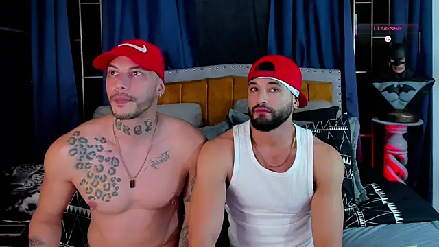 Snapshot of RickG_Oficial chatting on 07/18/26, 03:54 RickG Oficial online show from 07/18/26, 03:54