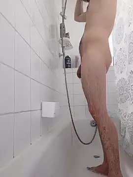 Snapshot of Chriso0007 chatting on 10/12/25, 08:46 Chriso0007 online show from 10/12/25, 08:46