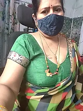 Snapshot of Rani_Darling_99 chatting on 03/12/26, 05:41 Rani Darling 99 online show from 03/12/26, 05:41