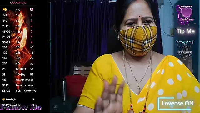 Snapshot of Rani_Darling_99 chatting on 05/28/26, 07:33 Rani Darling 99 online show from 05/28/26, 07:33