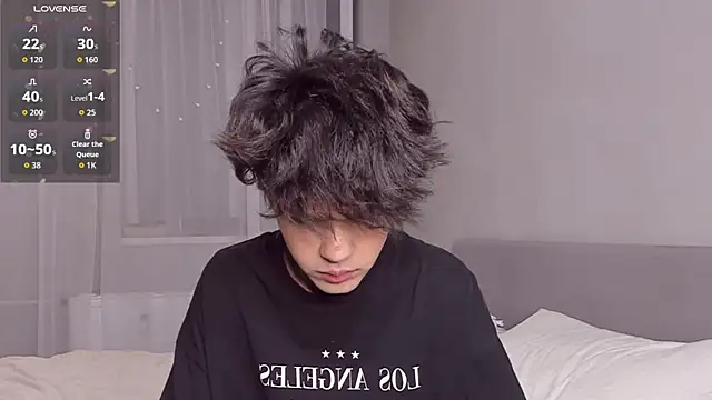 Felix Rey online show from 06/23/26, 11:25