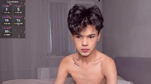 Felix Rey online show from 07/16/26, 06:36