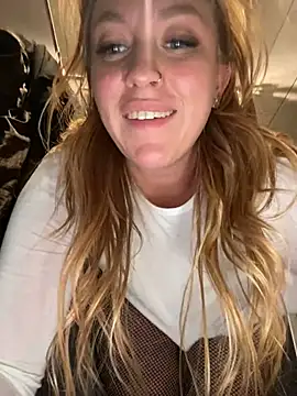 Snapshot of Sweet___Emily chatting on 01/10/25, 08:15 Sweet Emily online show from 01/10/25, 08:15