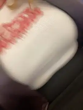 Snapshot of Sweet___Emily chatting on 11/25/25, 01:22 Sweet Emily online show from 11/25/25, 01:22